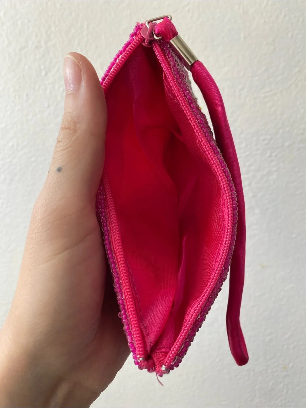 Source Unknown Hot Pink Beaded Fish Wristlet Card Holder